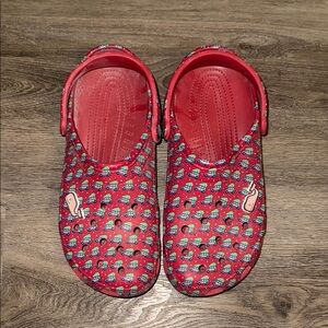 Vineyard Vines CROCS Red Christmas Clogs